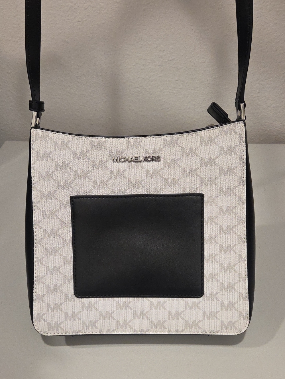 Michael Kors White and Black Logo Crossbody Pocket Bag